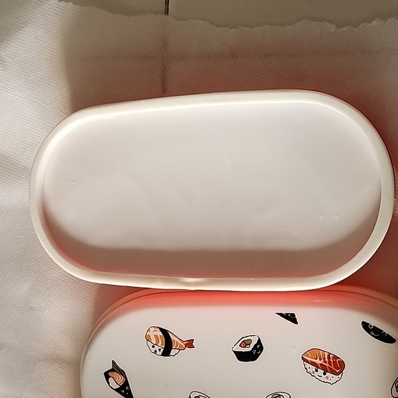 Sushi Small Lunch Box - Picture 5 of 13